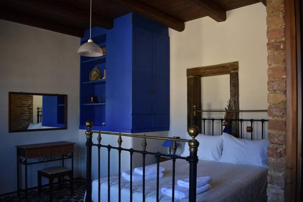 Traditional Villa With Pool In Sfakia Imbros Extérieur photo